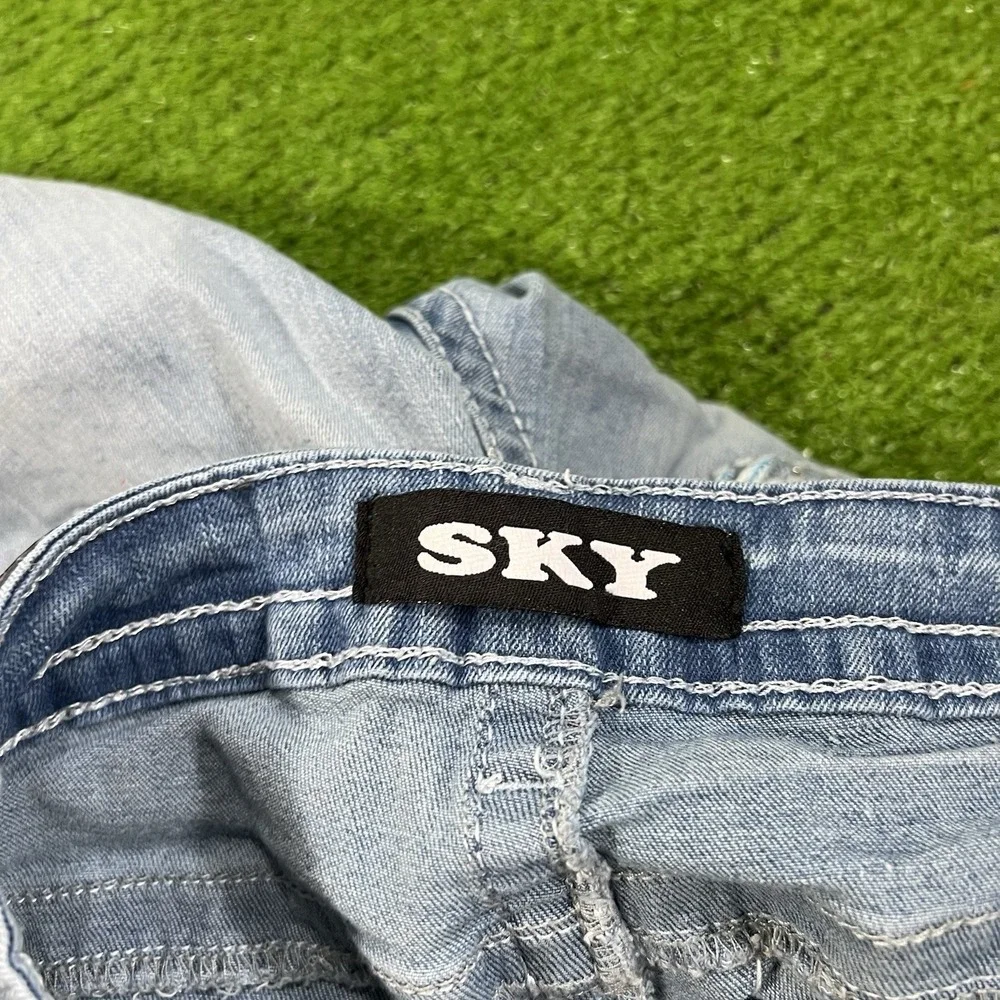 Sky Premium Collection Jeans SZ 5/6 Heart Wings Pocket Embroidered Y2K Vtg Flare - Picture 5 of 10